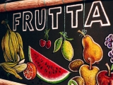 decorazione artistica lavagna frutta